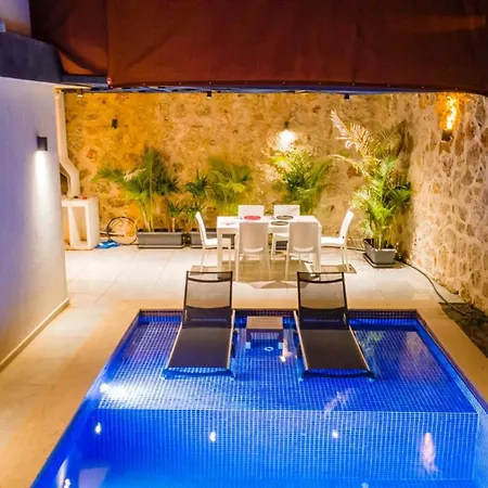 Villa Yesilkoy 2 Bedroom 6022